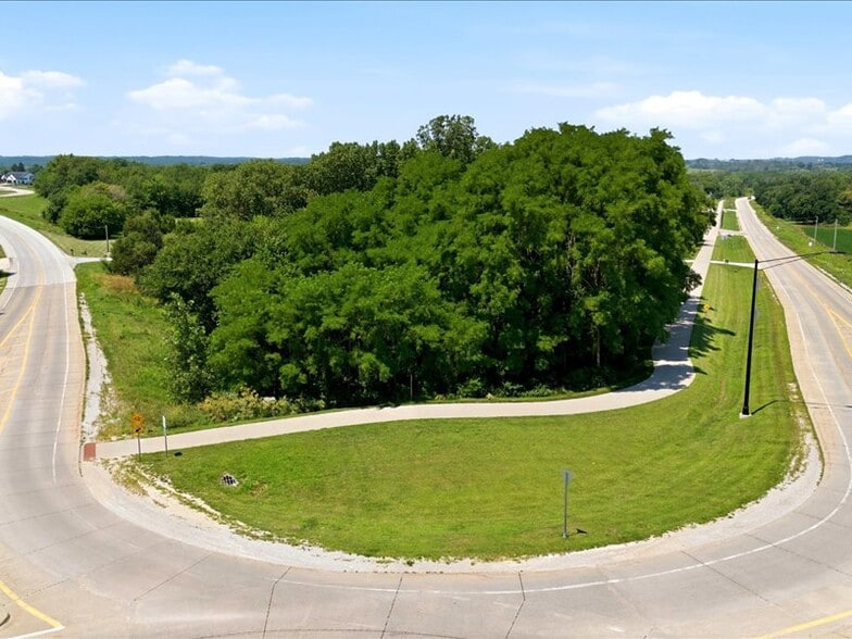 More Photos Of Starks Acres NE Lot #2, Solon Land For Sale