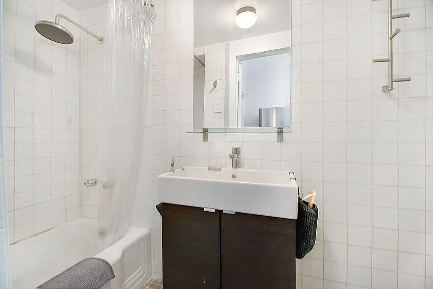 More Photos Of 181 Irving Ave, Brooklyn Storefront Retail Residential For Sale