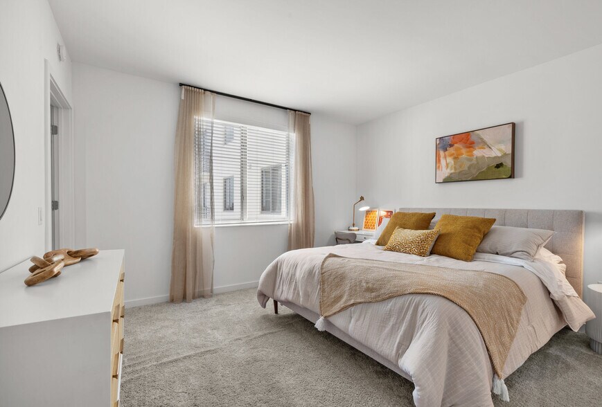 More Photos Of 200 NE 1st Ave, Pompano Beach Apartments For Lease