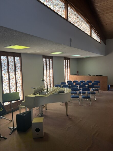 More Photos Of 9573 Los Coches Rd, Lakeside Religious Facility For Lease