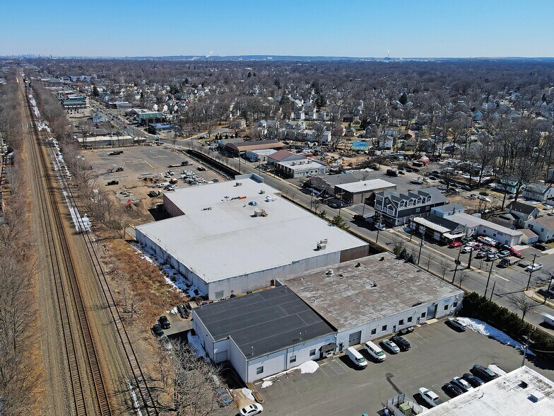 More Photos Of 110 South Ave, Garwood Distribution For Lease