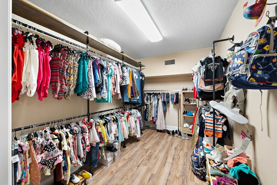 More Photos Of 13201 Highway 6, Santa Fe Office For Sale