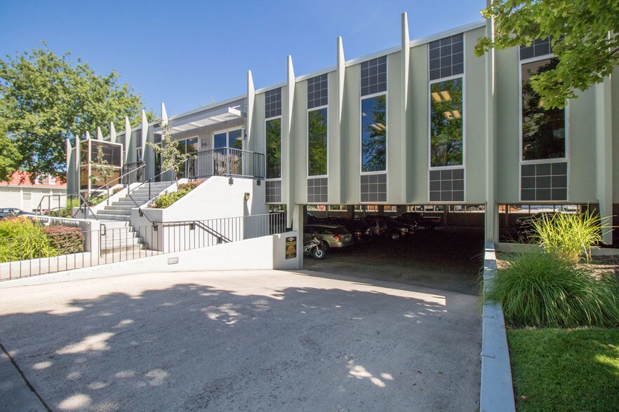 More Photos Of 602 N 5th St, Boise Office For Lease