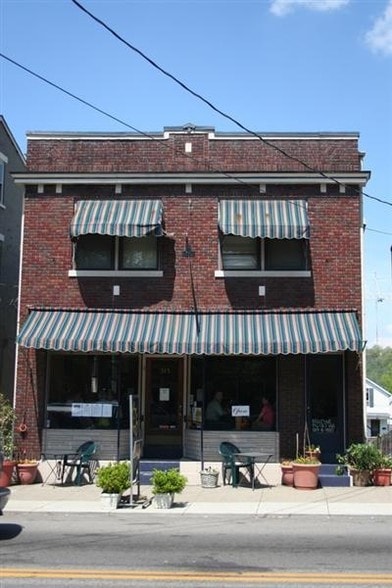 More Photos Of 313 Fairfield Ave, Bellevue Storefront Retail Residential For Sale