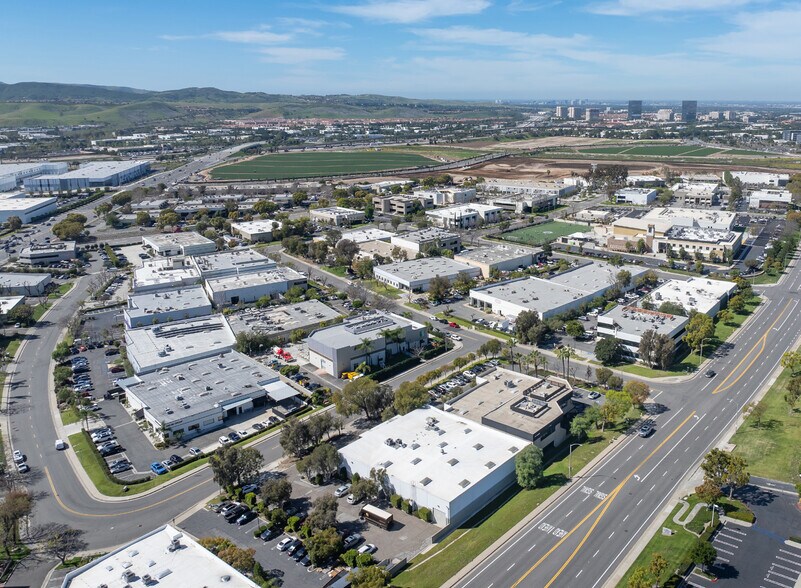 More Photos Of 1 Wrigley Ave, Irvine Distribution For Lease
