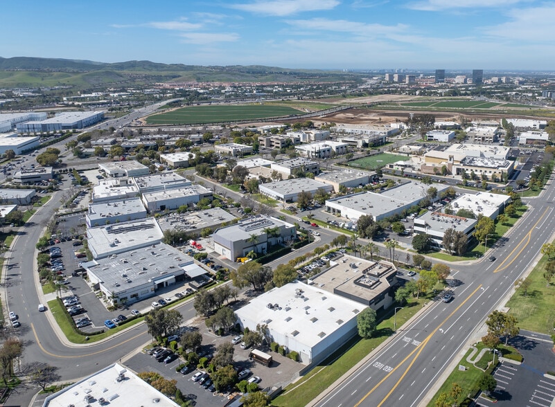 More Photos Of 1 Wrigley Ave, Irvine Distribution For Sale