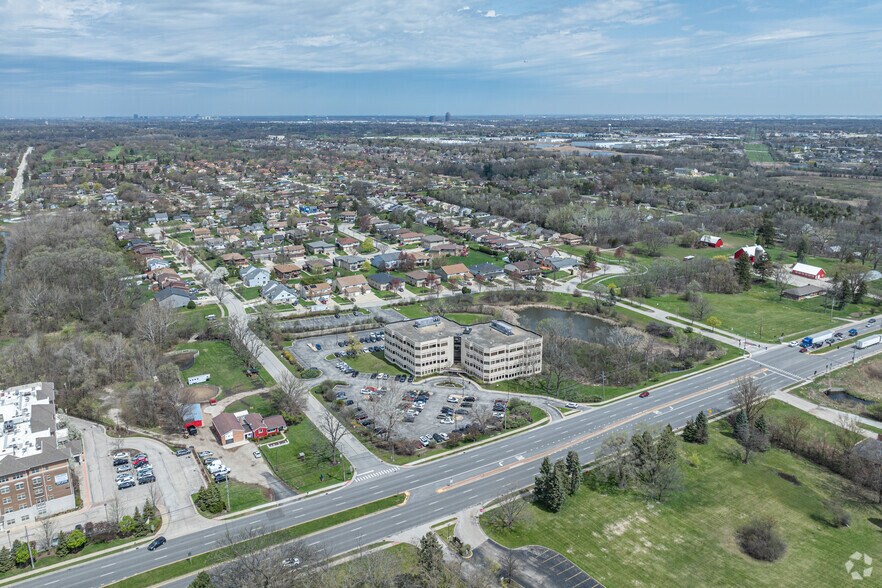 More Photos Of 300 & 303 E Army Trail Road, Bloomingdale Medical For Lease