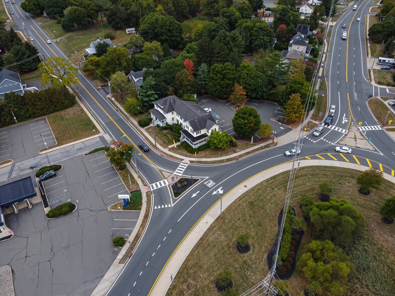 More Photos Of 221 S Main St, Flemington Office For Lease