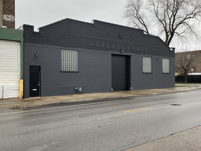 Primary Photo Of 1253 W 47th St, Chicago Warehouse For Sale
