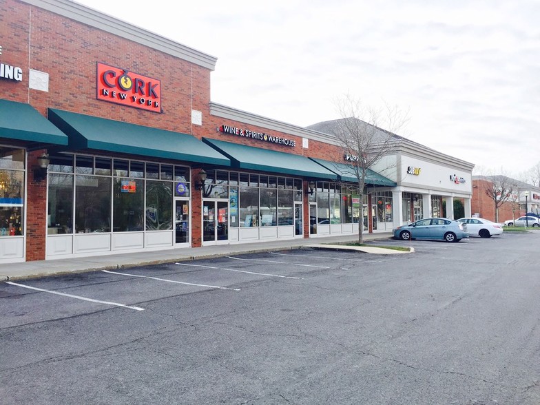 Primary Photo Of 1753 E Main St, Mohegan Lake General Retail For Lease