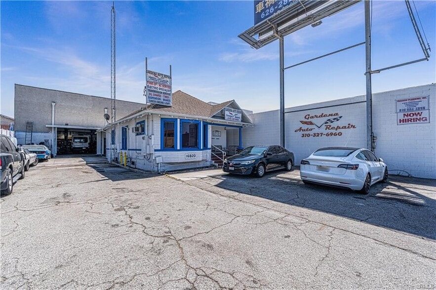More Photos Of 16820 S Western Ave, Gardena Auto Repair For Sale