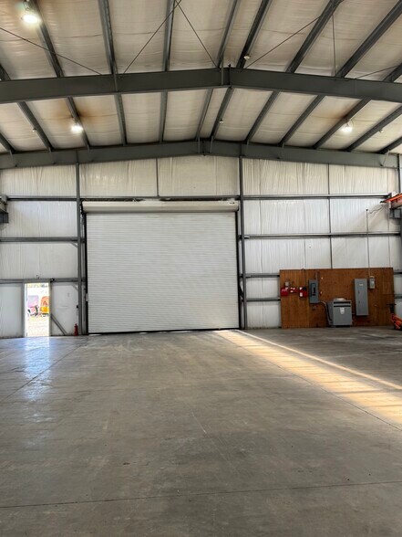 More Photos Of 76346 Barton Rd, Rainier Warehouse For Sale