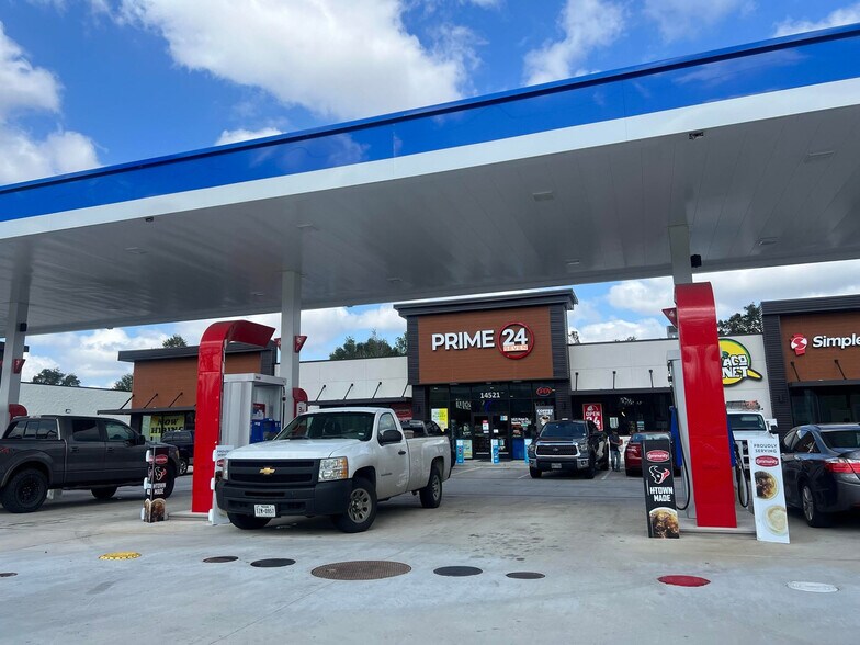 More Photos Of 5413 Aldine Bender rd, Houston Storefront For Lease