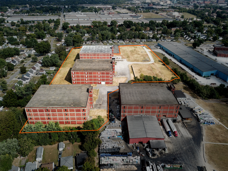 More Photos Of 1600 Bernheim Ln, Louisville Warehouse For Sale