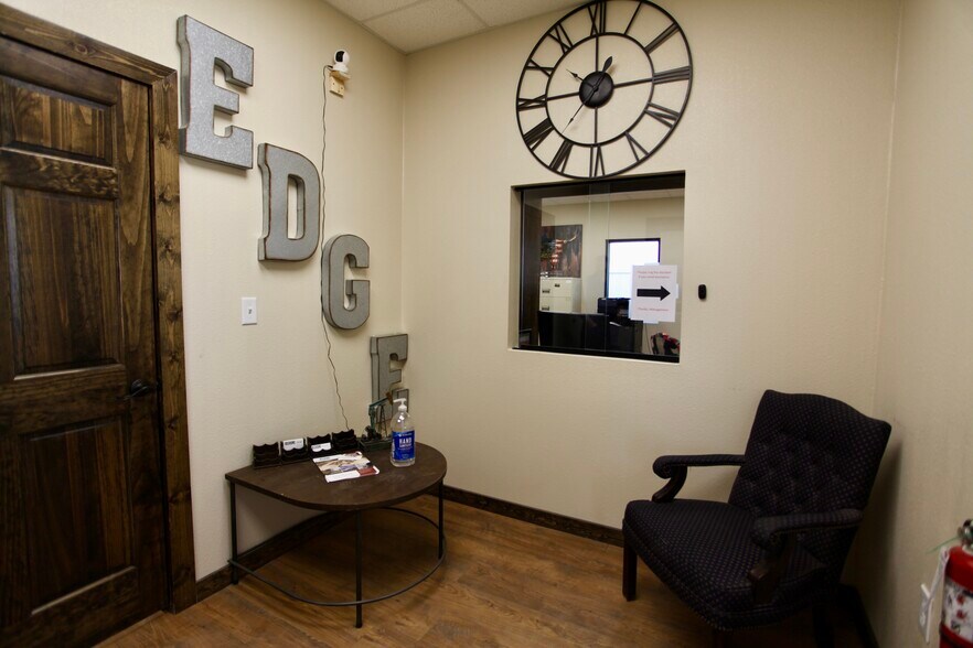 More Photos Of 7401 County 1210 rd, Midland Warehouse For Sale