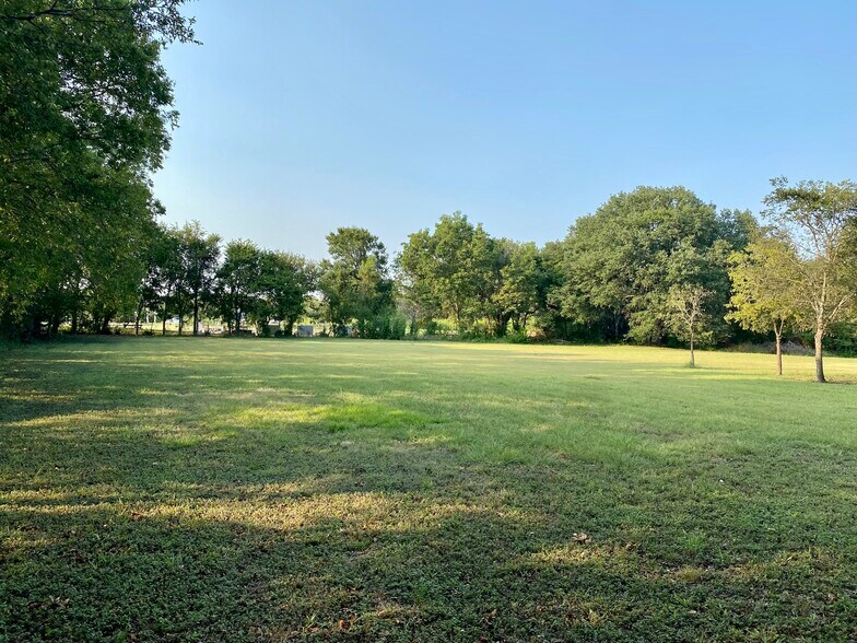 Primary Photo Of 700 TX-332 Loop, Liberty Hill Land For Sale