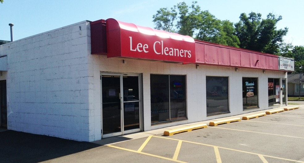 More Photos Of 1404 W Mount Hope Ave, Lansing Freestanding For Sale