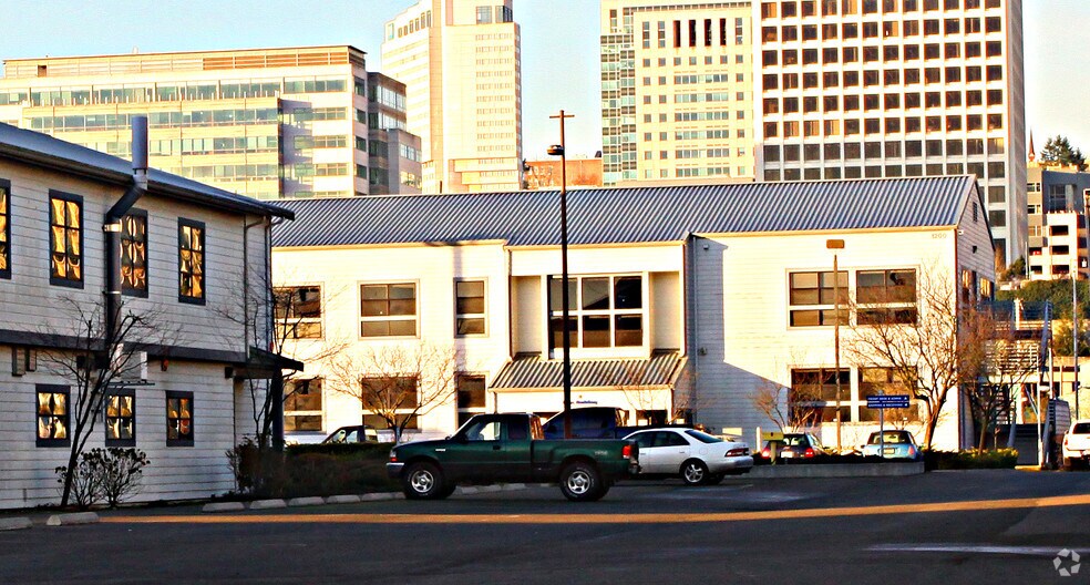 More Photos Of 1200 E D St, Tacoma Office For Lease