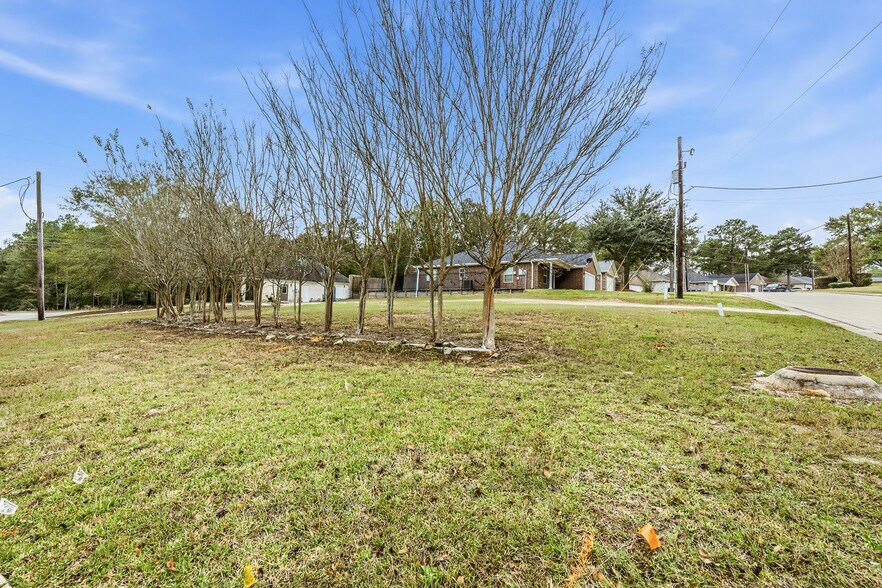 More Photos Of 101 Hidden Valley Cir, Huntsville Office For Sale