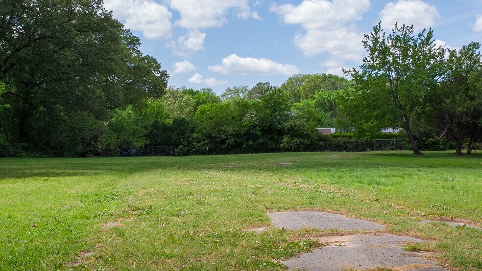 More Photos Of 533 S Mendenhall Rd, Memphis Land For Sale