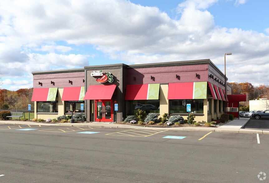 More Photos Of 1600 Southeast Rd, Farmington Unknown For Lease