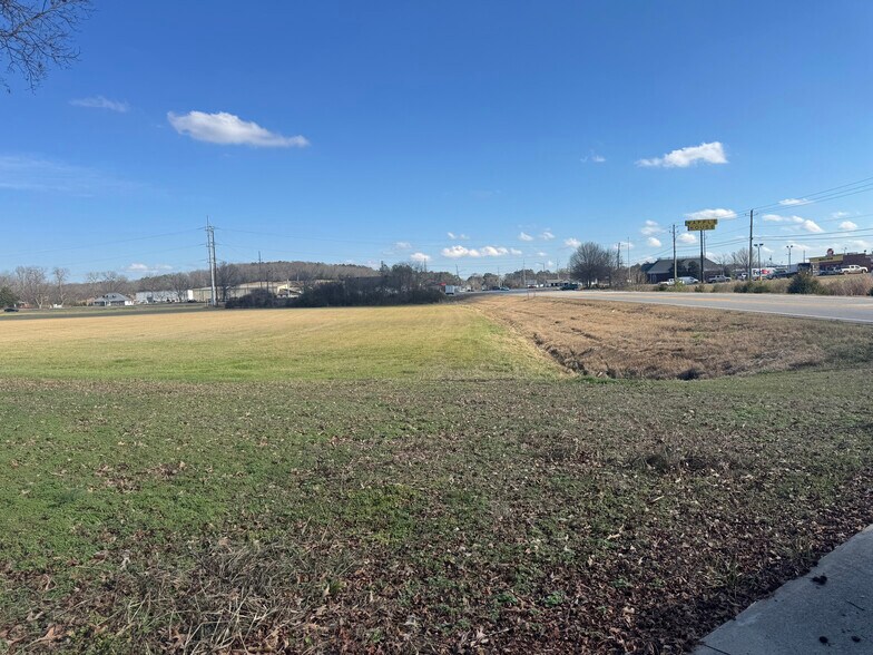 More Photos Of 8385 AL Highway 144, Alexandria Office Residential For Sale