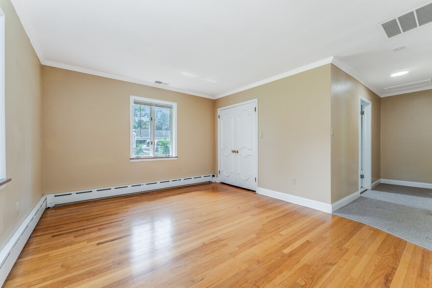 More Photos Of 2431 Route 57 East, Washington Office Residential For Sale