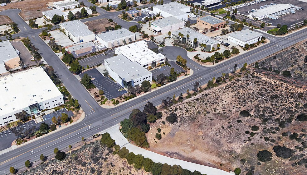 More Photos Of 12115 Paine St, Poway Warehouse For Sale