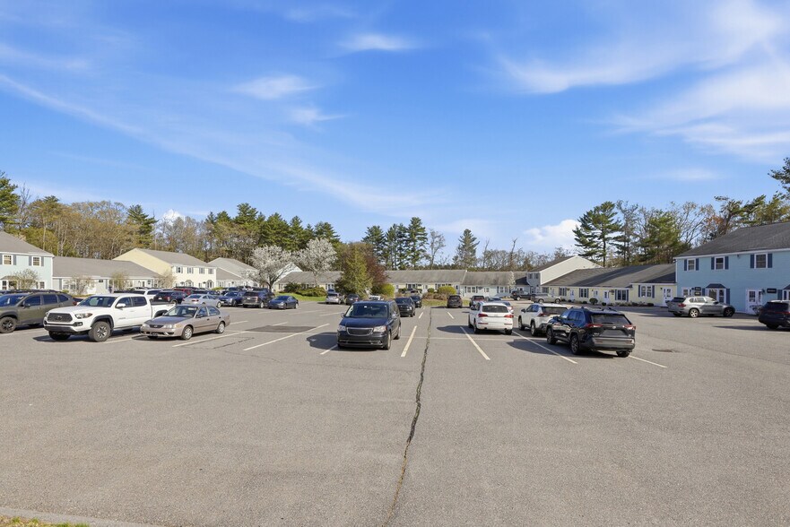 More Photos Of 270 Littleton Rd, Westford Office For Lease
