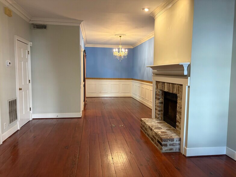 Primary Photo Of 46 State St, Charleston Office Residential For Lease