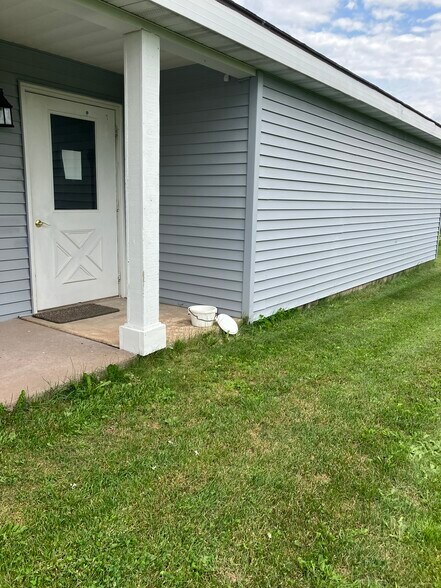 More Photos Of 769 W Maple St, Ewen Apartments For Sale