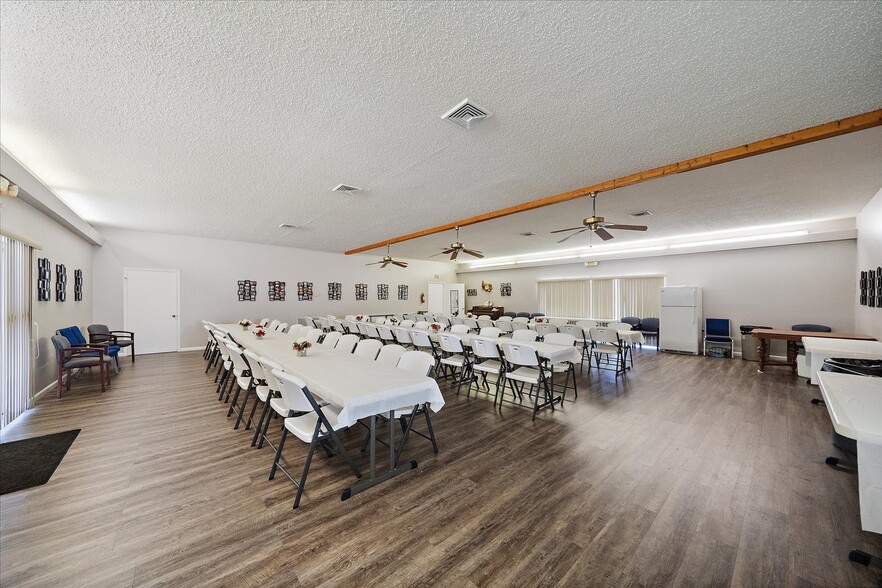 More Photos Of 3601 W Old 441, Mount Dora Specialty For Sale