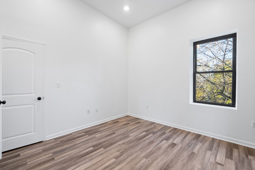 More Photos Of 310 Pacific Ave, Jersey City Storefront Retail Residential For Sale