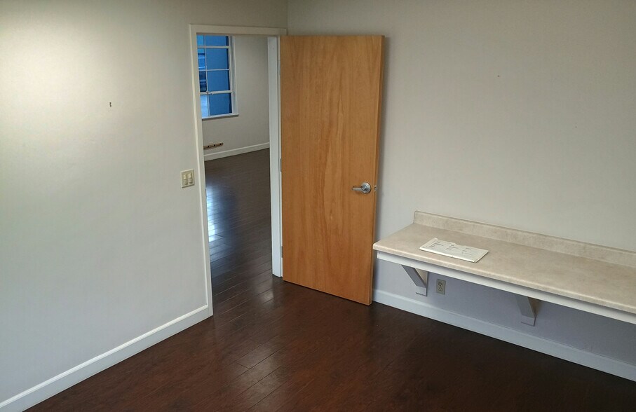 More Photos Of 45 Wilson Ave, San Jose Manufacturing For Lease