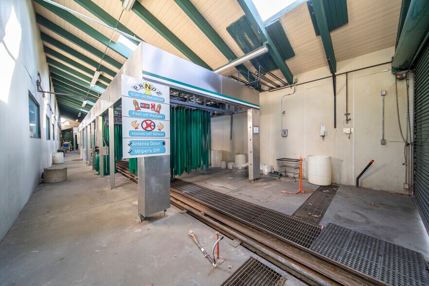 More Photos Of 1600 Stoner Creek Rd, City of Industry Carwash For Lease