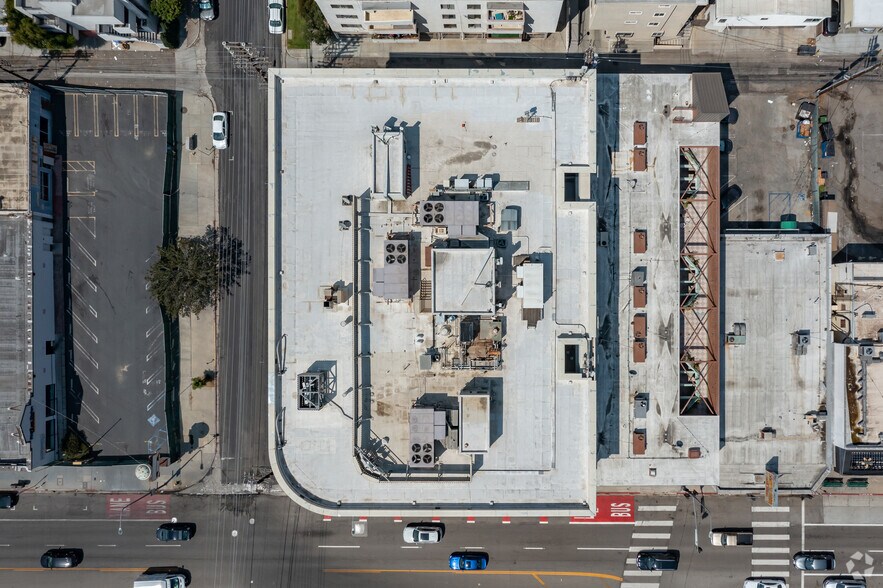 More Photos Of 11859 Wilshire Blvd, Los Angeles Medical For Lease
