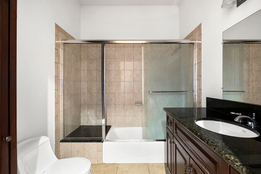 More Photos Of 634-638 E Colorado Blvd, Pasadena Office For Lease