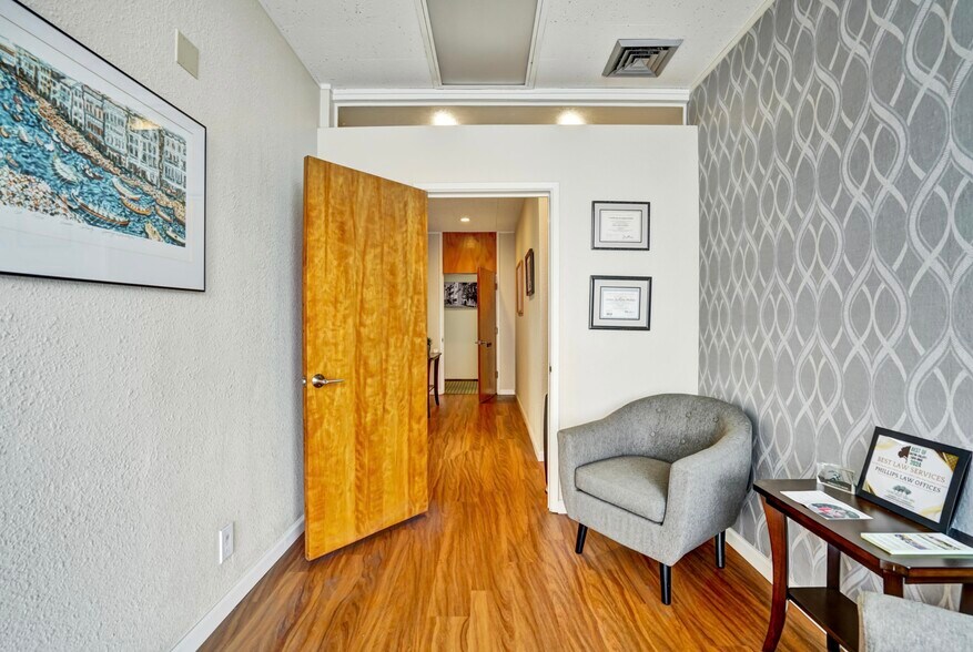 More Photos Of 2811 Castro Valley Blvd, Castro Valley Office Residential For Sale