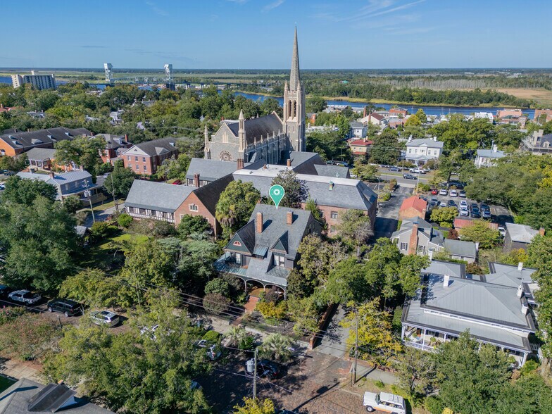 More Photos Of 118 S 4th St, Wilmington Hospitality For Sale