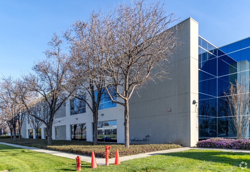 More Photos Of 3100 N 1st St, San Jose Office For Lease