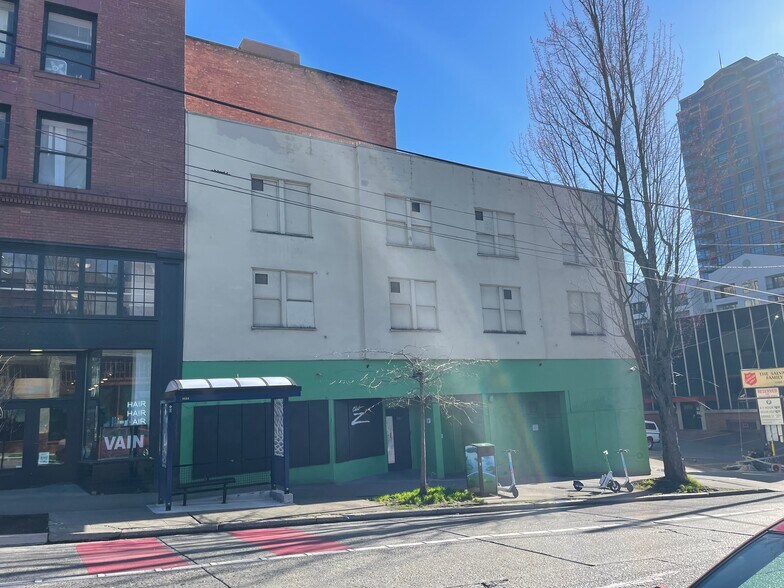 More Photos Of 1117 Pike St, Seattle Storefront For Sale