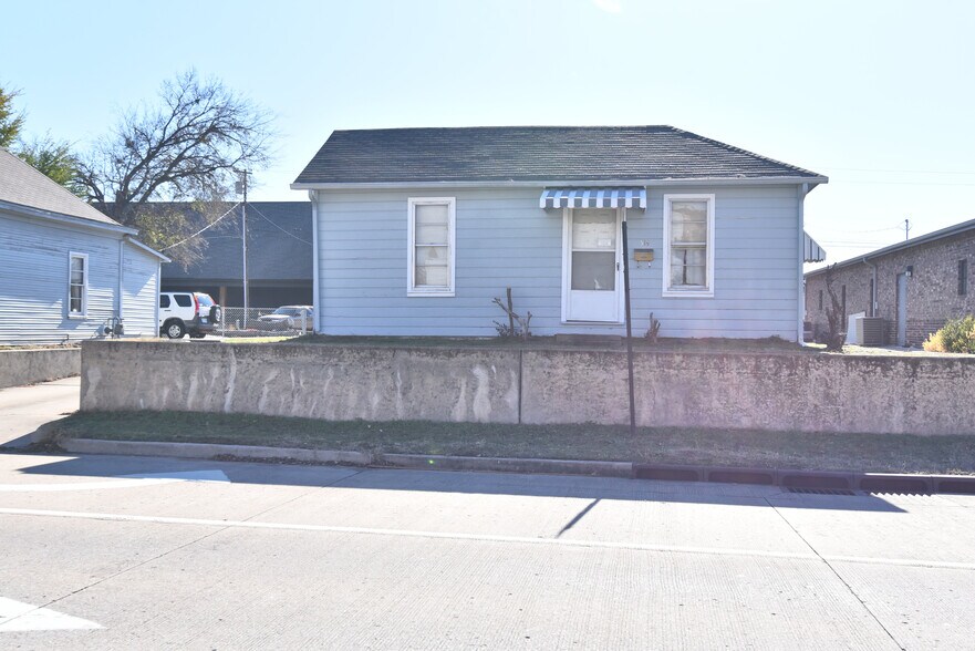 More Photos Of 514-518 E A St, Jenks Land For Sale