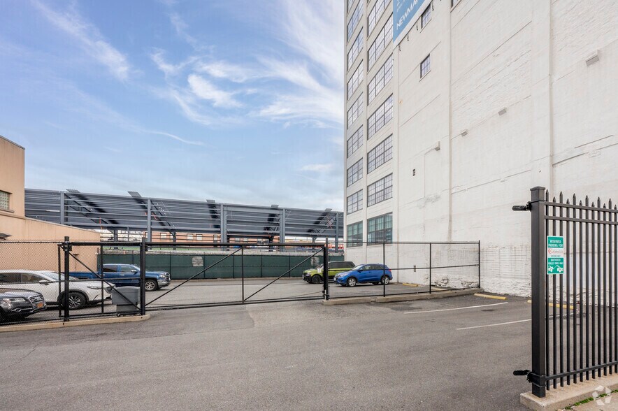 More Photos Of 341 39th St, Brooklyn Office For Sale