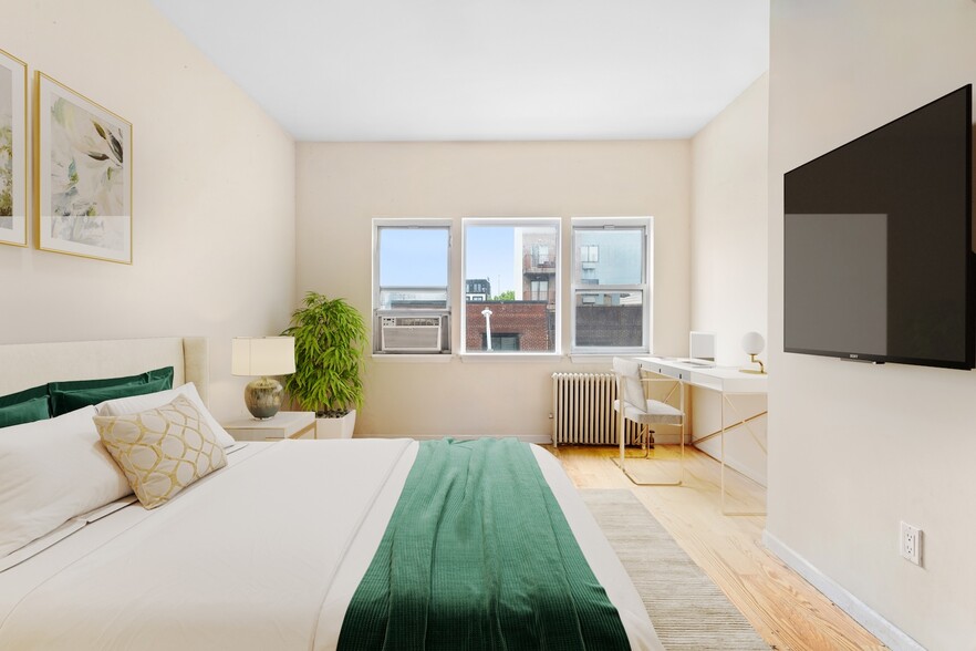 More Photos Of 54 Herbert St, Brooklyn Apartments For Sale