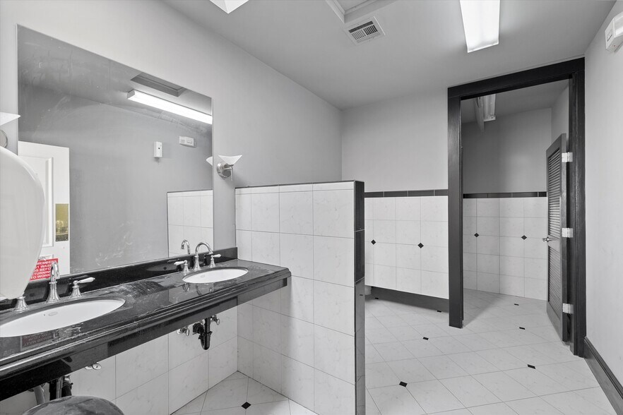 More Photos Of 721 Buol Rd, Pahrump General Retail For Sale