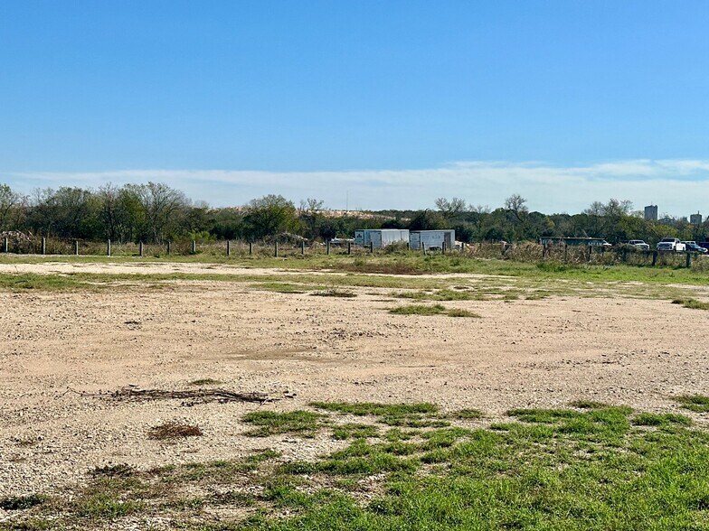 More Photos Of 1750 Farm To Market 1626, Buda Land For Lease