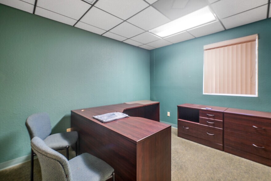 More Photos Of 760 S Stapley Dr, Mesa Office For Sale