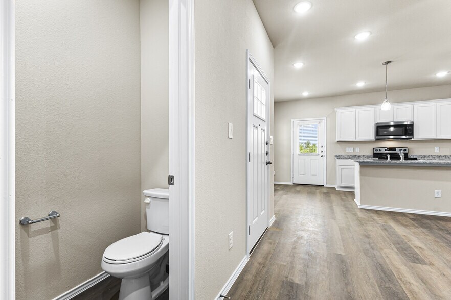 More Photos Of 8911 FM 1560, San Antonio Multifamily For Sale