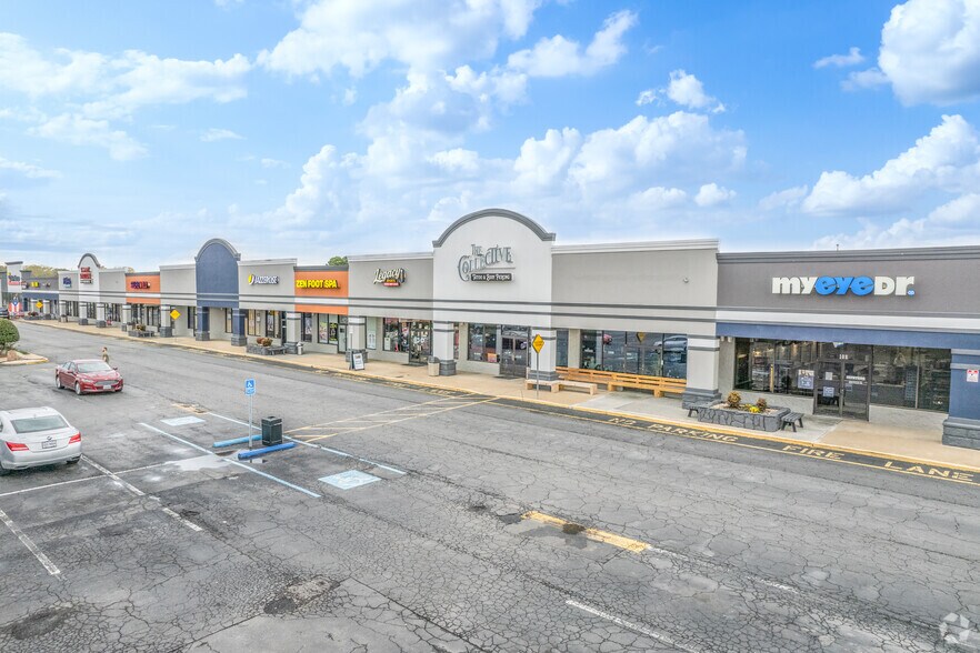 More Photos Of 2701-2736 N Mall Dr, Virginia Beach Unknown For Lease