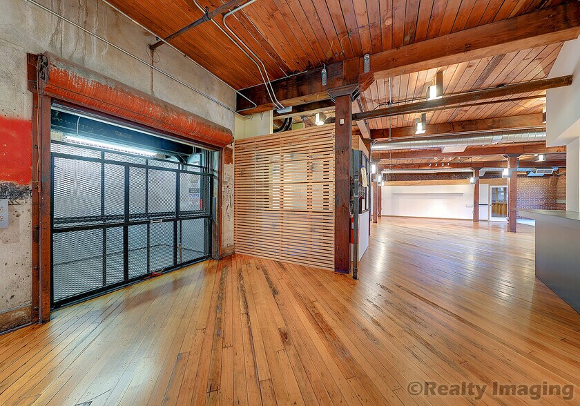 More Photos Of 1104 NW 15th Ave, Portland Office For Lease